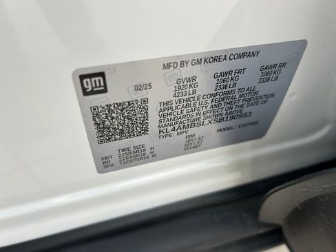 Used 2025 Buick Encore GX Preferred FWD image 10