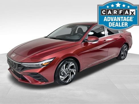 Certified 2025 Hyundai Elantra SEL FWD image 1