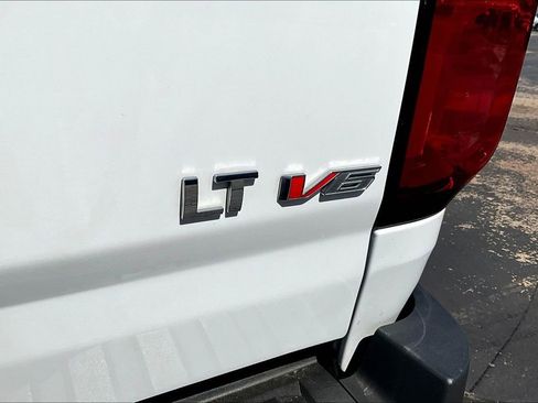 Used 2020 Chevrolet Colorado LT RWD image 25