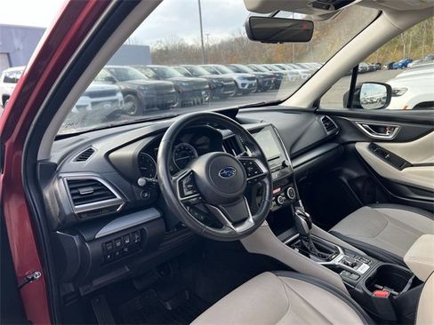 Used 2020 Subaru Forester Limited image 10