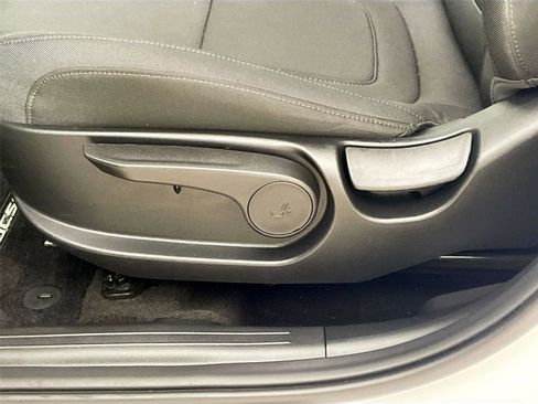 Used 2025 Hyundai Tucson SE image 20