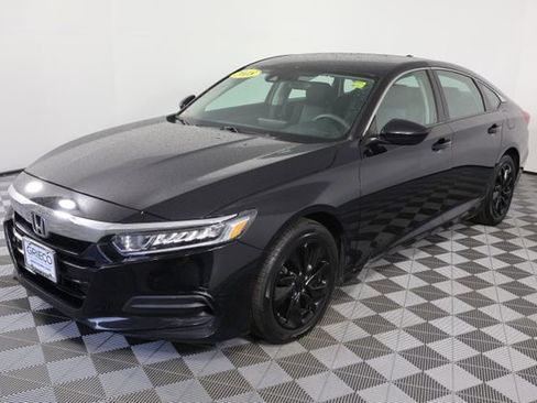Used 2018 Honda Accord LX image 4