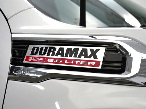 Used 2022 GMC Sierra 2500 Denali w/ Denali Ultimate Package AWD/4WD image 10