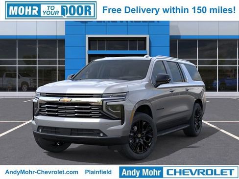 New 2026 Chevrolet Suburban Premier image 6