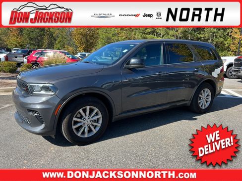 Used 2025 Dodge Durango GT image 1