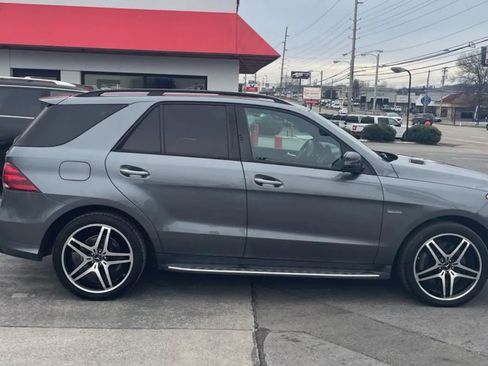 Used 2017 Mercedes-Benz GLE 43 AMG 4MATIC image 11