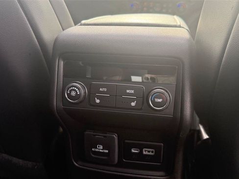 Used 2023 GMC Acadia AT4 w/ Technology Package AWD/4WD image 18