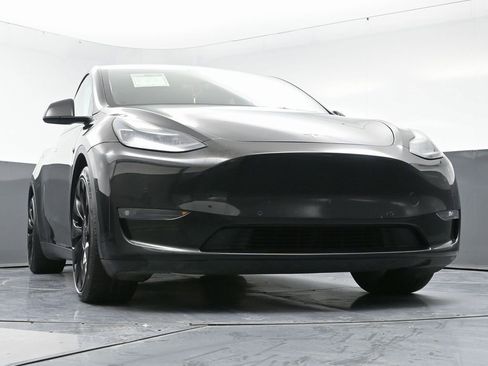 Used 2022 Tesla Model Y Performance image 54