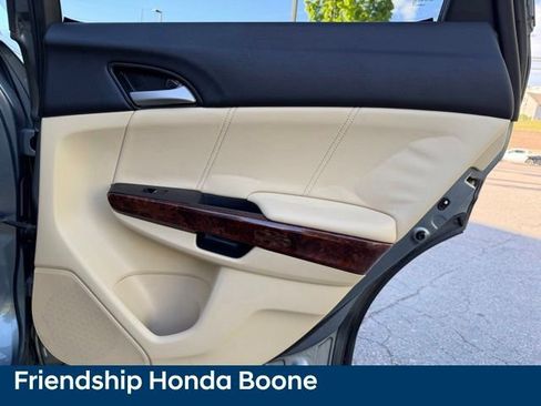 Used 2010 Honda Crosstour EX-L image 34