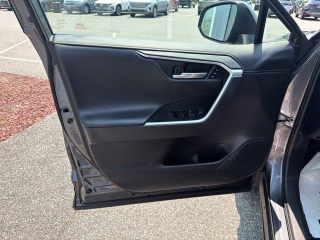 Used 2024 Toyota RAV4 Limited AWD/4WD image 11