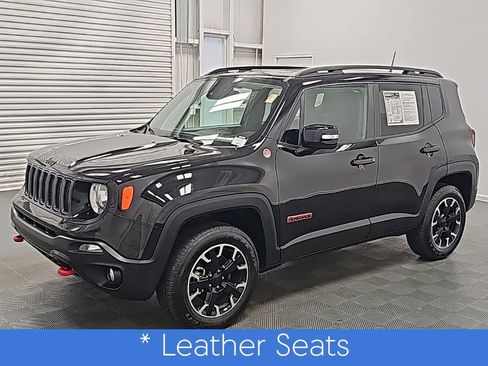 Used 2023 Jeep Renegade Trailhawk w/ Trailhawk Elite Group image 5
