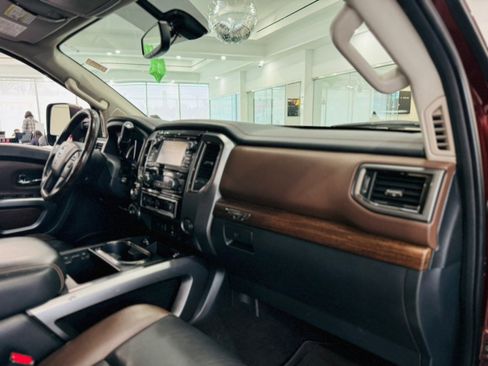 Used 2016 Nissan Titan Platinum Reserve image 19