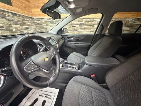 Used 2022 Chevrolet Equinox LT AWD/4WD image 13