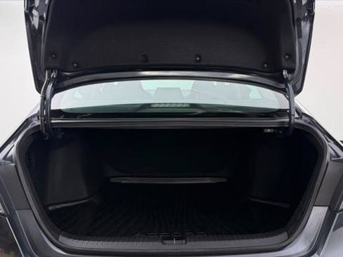 Used 2023 Honda Accord LX image 17