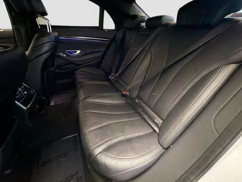 Used 2017 Mercedes-Benz S 550 Sedan image 13