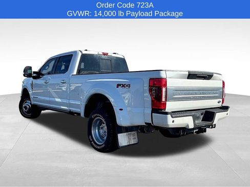 Used 2022 Ford F350 Platinum w/ FX4 Off-Road Package image 3
