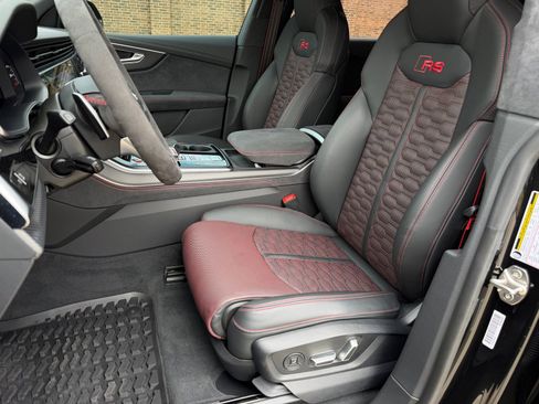Used 2025 Audi RS Q8 performance image 12