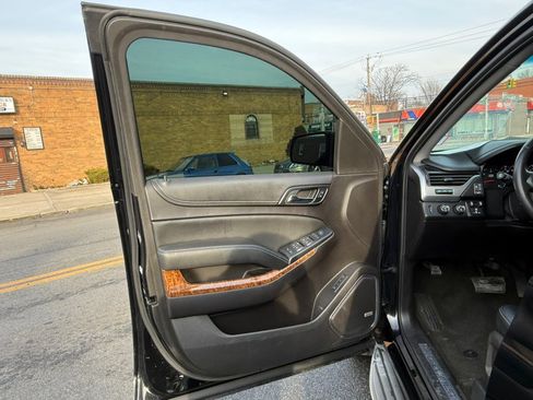 Used 2016 Chevrolet Tahoe LTZ image 24