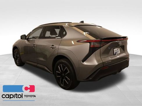 Used 2026 Toyota bZ AWD/4WD image 4