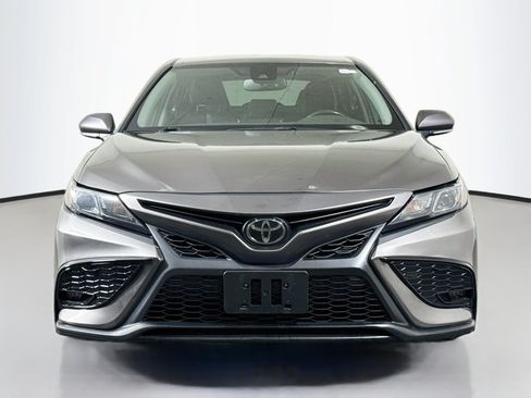 Used 2023 Toyota Camry SE w/ Convenience Package FWD image 2