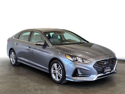 Used 2018 Hyundai Sonata SEL FWD image 3