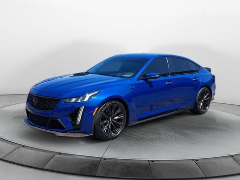 Used 2022 Cadillac CT5 V Blackwing w/ Carbon Fiber Package 2 RWD image 3