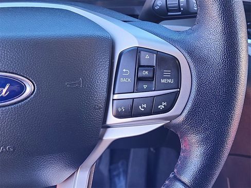 Used 2022 Ford Explorer XLT w/ Equipment Group 202A image 23