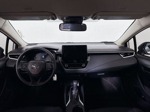 Certified 2025 Toyota Corolla LE image 21