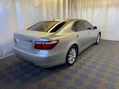 Used 2009 Lexus LS 460 RWD image 6