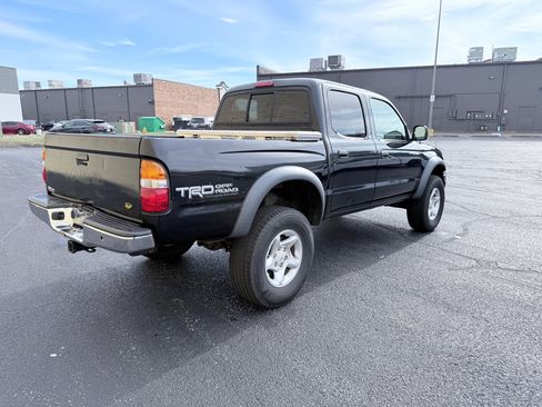 Used 2004 Toyota Tacoma PreRunner image 5