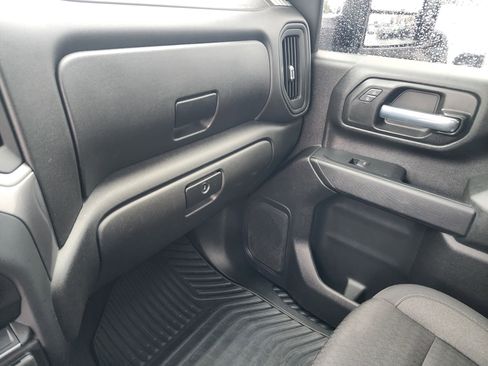 Used 2025 Chevrolet Silverado 2500 Custom w/ Custom Convenience Package image 35