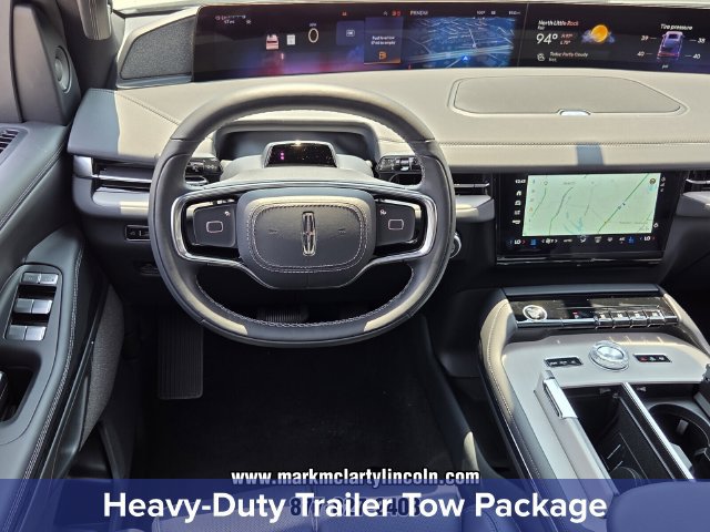 New 2027 Lincoln Navigator Reserve w/ Jet Appearance Package AWD/4WD image 13