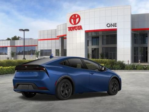 New 2026 Toyota Prius LE FWD image 13