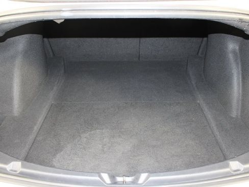 Used 2018 Tesla Model 3 Long Range RWD image 16