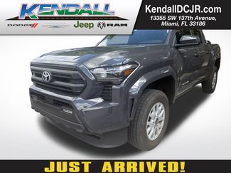Used 2025 Toyota Tacoma SR5 RWD video 1