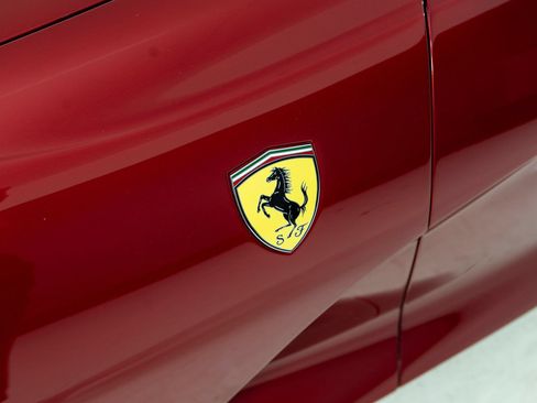 Certified 2022 Ferrari 812 GTS RWD image 32