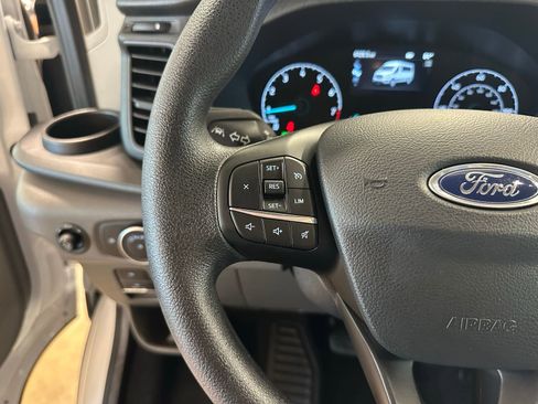 Used 2025 Ford Transit 350 XLT image 17