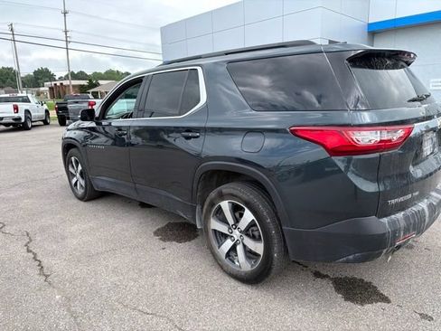 Used 2019 Chevrolet Traverse LT w/ LT Premium Package AWD/4WD image 28