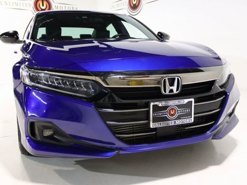 Used 2022 Honda Accord Sport image 16