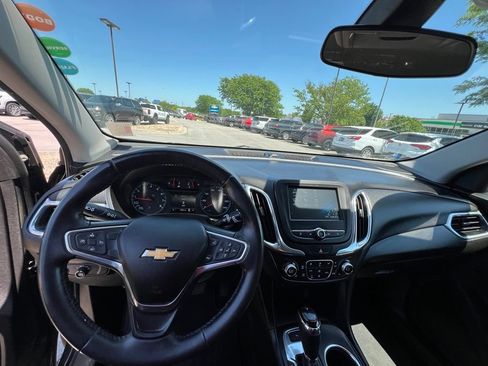 Used 2018 Chevrolet Equinox LT AWD/4WD image 38