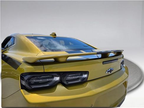 Used 2024 Chevrolet Camaro SS RWD image 14