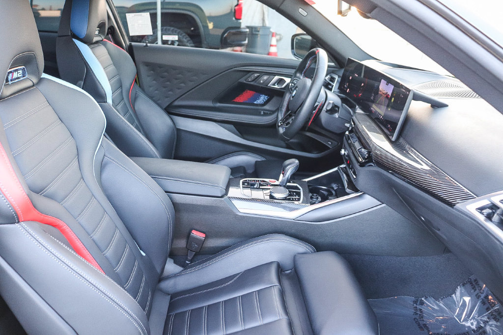 Used 2025 BMW M2 w/ Lighting Package RWD image 18