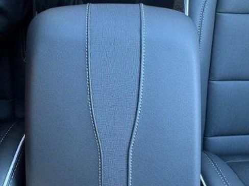 New 2026 Buick Enclave Preferred w/ Power Package image 25