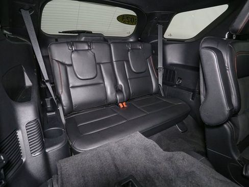 Used 2023 Ford Explorer ST-Line w/ Class IV Trailer Tow Package image 21