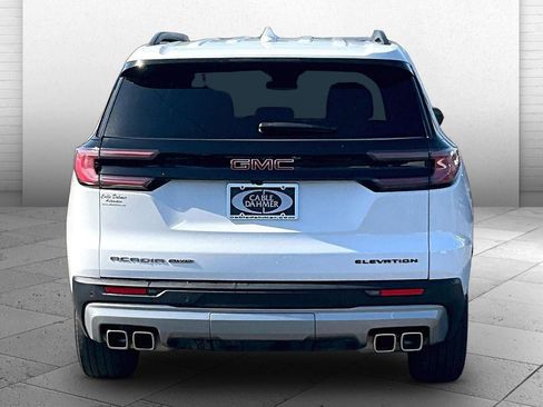 Used 2025 GMC Acadia Elevation AWD/4WD image 3