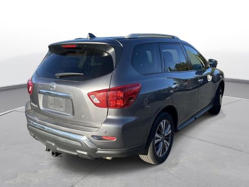 Used 2019 Nissan Pathfinder SL image 6