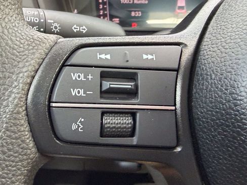 Used 2025 Honda Accord SE image 28