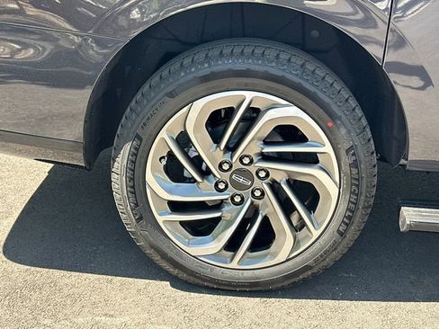 New 2026 Lincoln Navigator L Reserve image 21