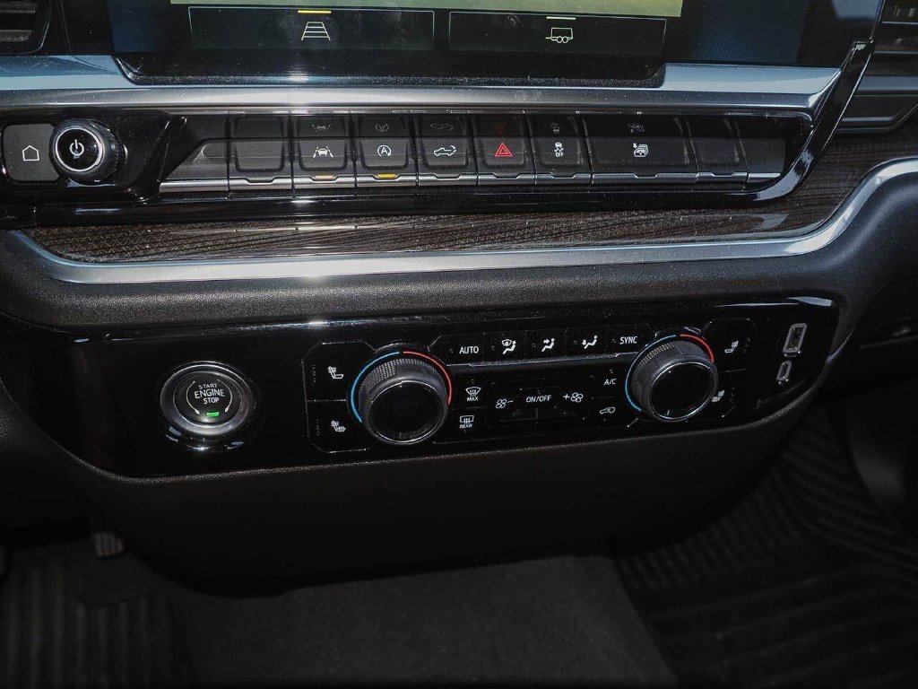Certified 2023 Chevrolet Silverado 1500 RST AWD/4WD image 11