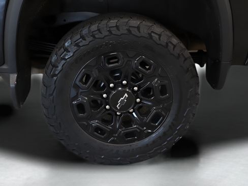 Used 2024 Chevrolet Silverado 2500 High Country w/ High Country Premium Package AWD/4WD image 34